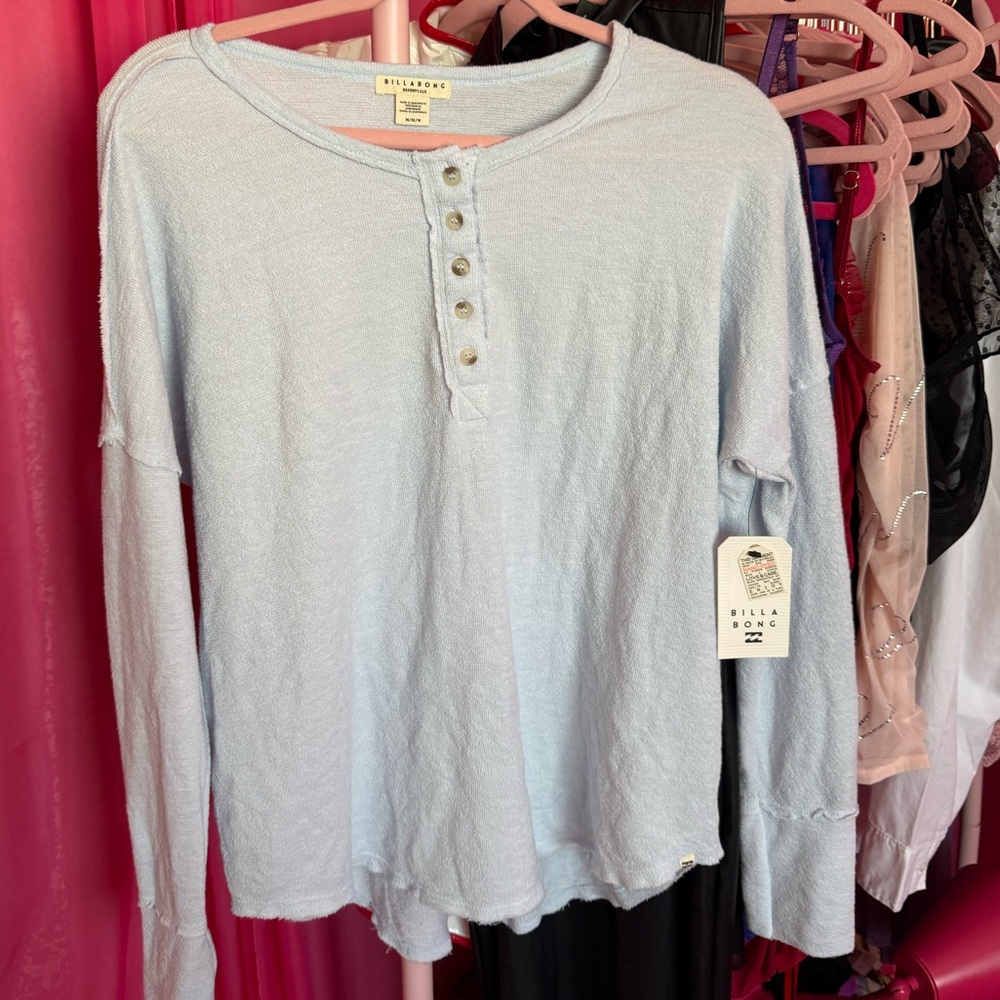 Billabong henley top